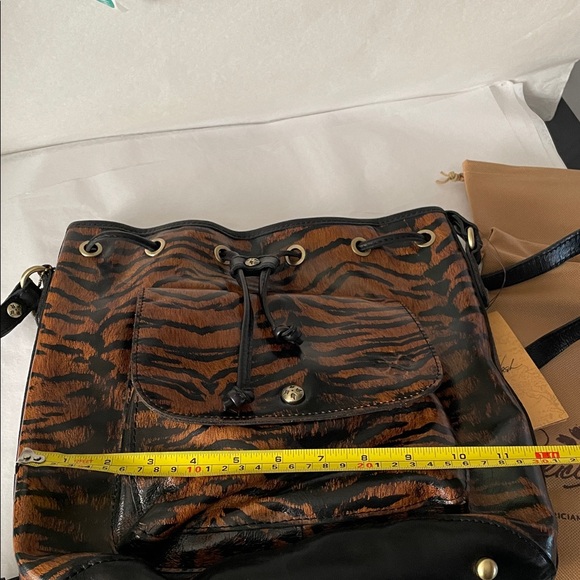 Patricia Nash Tiger Stripe Leather Crossbody Bag - Picture 14 of 16